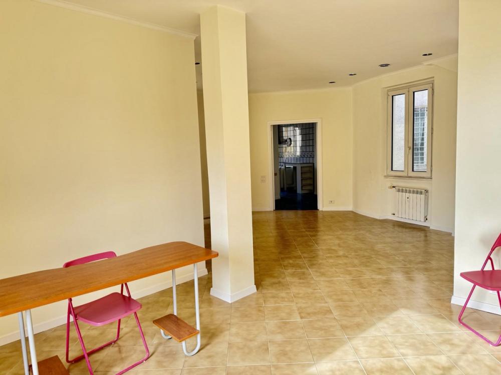 Appartamento trilocale in affitto a roma