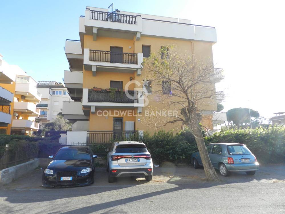 Appartamento trilocale in vendita a Santa Marinella