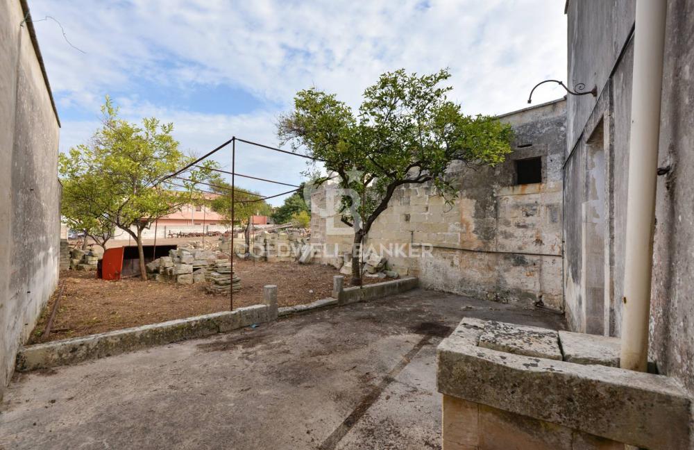 Villa indipendente plurilocale in vendita a Corigliano d'Otranto