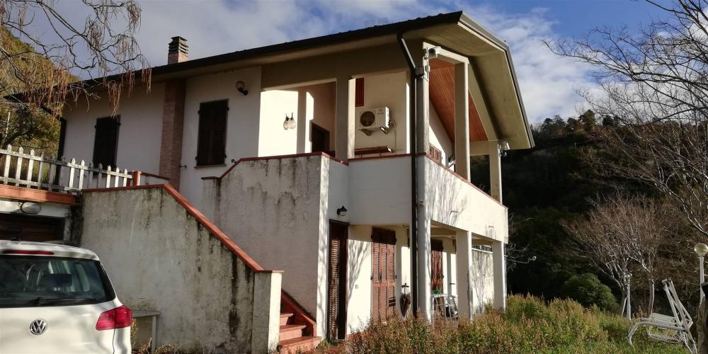 Foto - Casa plurilocale in vendita a FALCINELLO