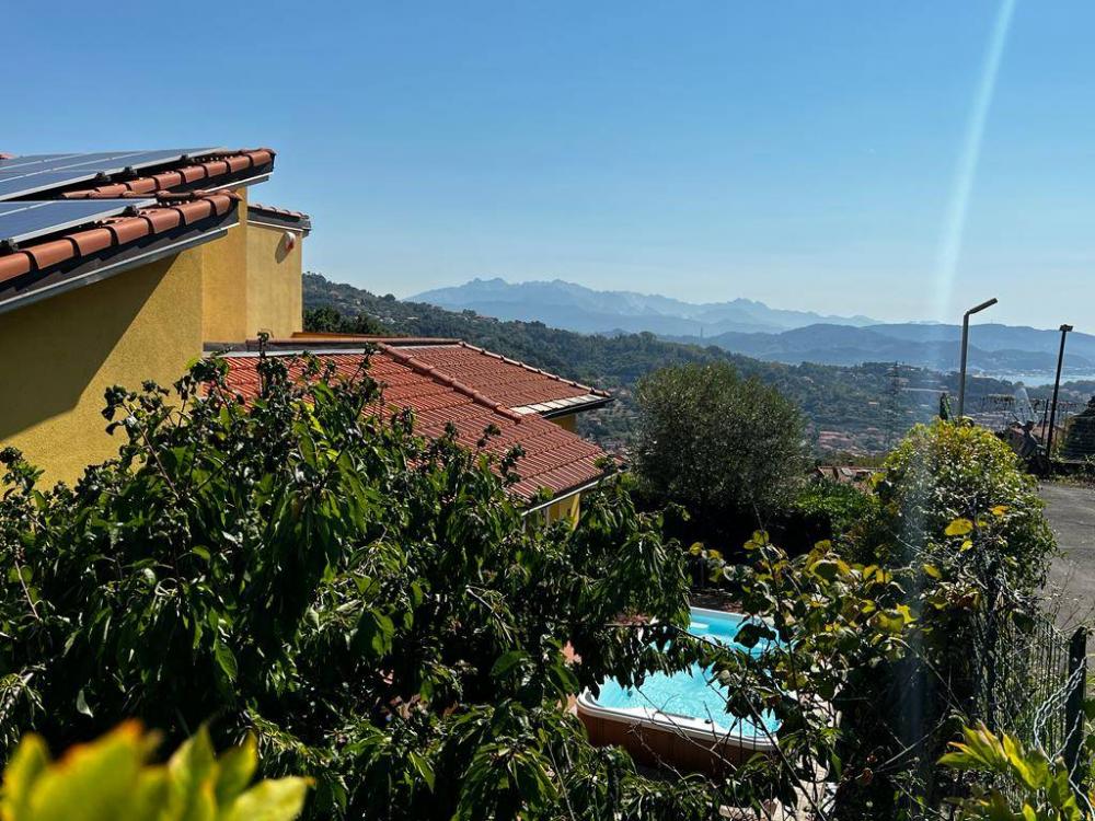 Foto - Villa plurilocale in vendita a LA FOCE