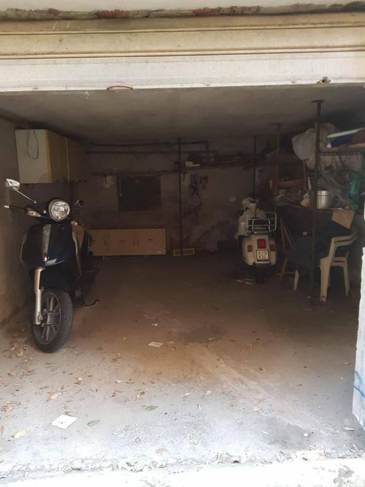 Garage monolocale in vendita a Terracina
