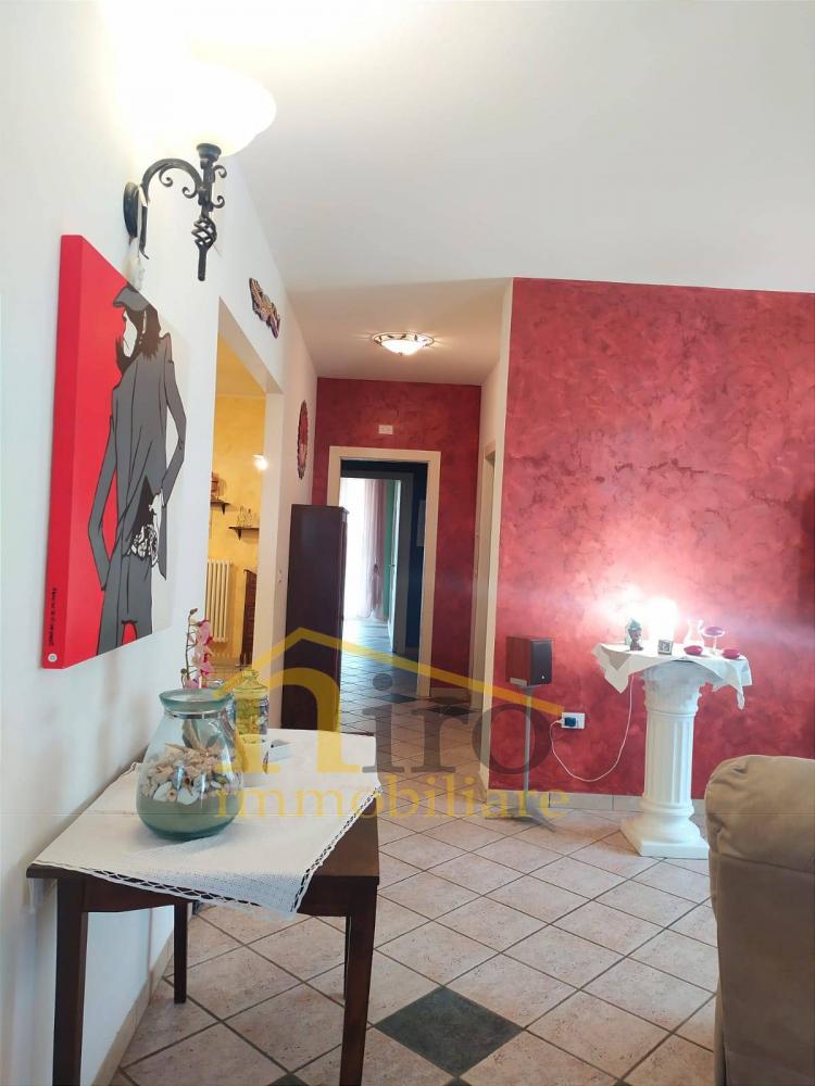 Appartamento plurilocale in vendita a Città Sant'Angelo
