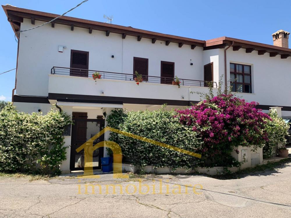 Casa plurilocale in vendita a Pescara