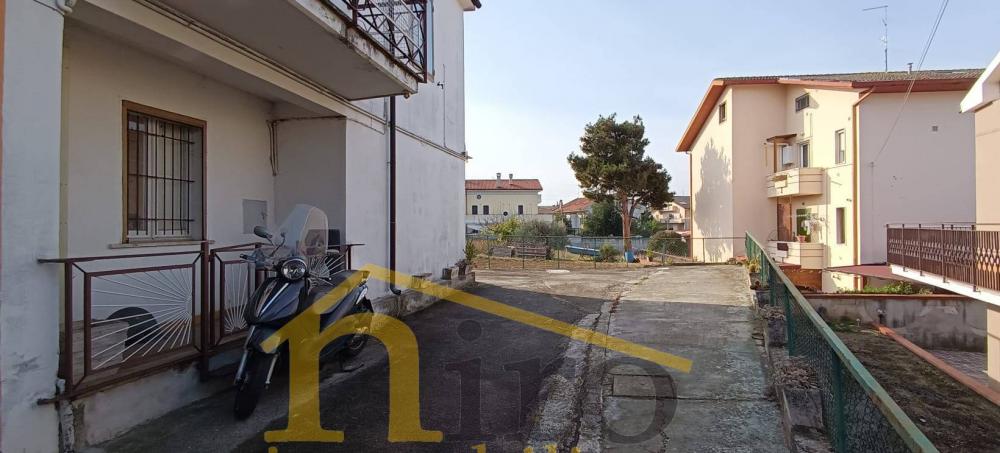 Casa plurilocale in vendita a Pescara