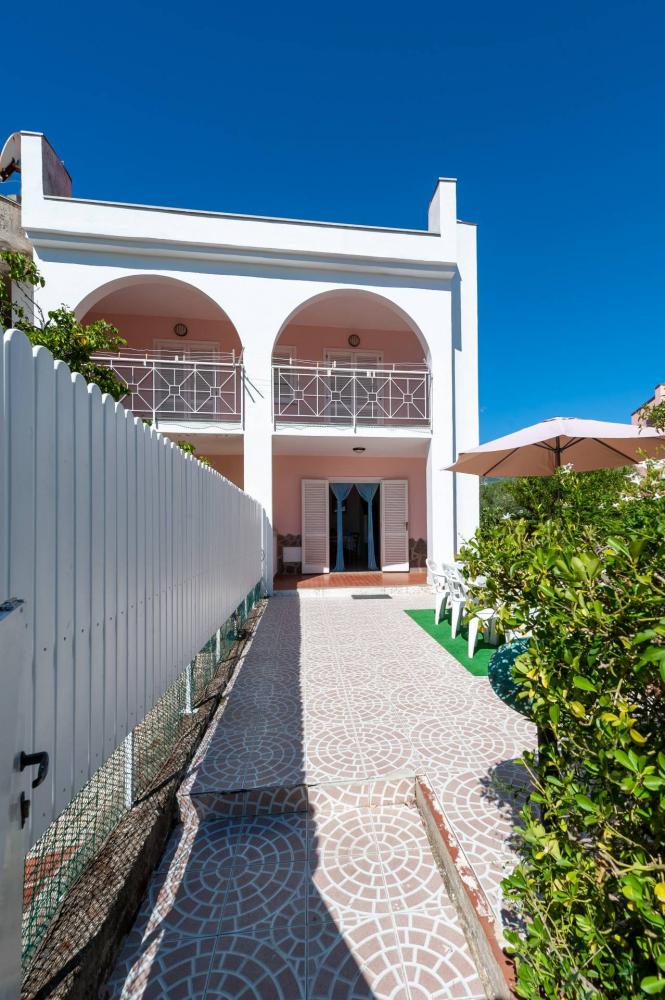 Villa plurilocale in vendita a Casal Velino