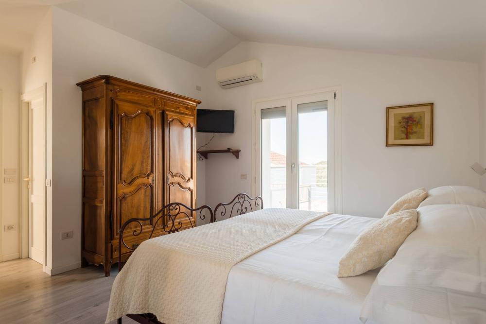 Villa indipendente plurilocale in vendita a Alghero