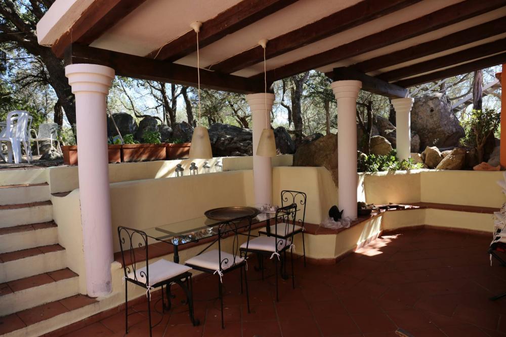 Villa indipendente quadrilocale in vendita a Alghero