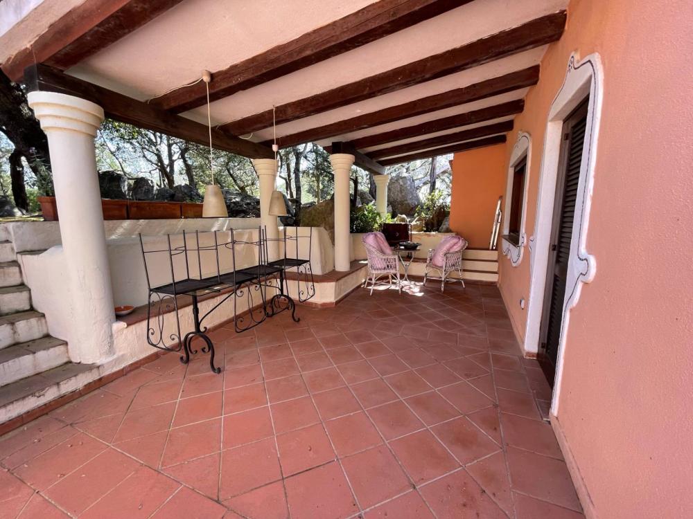 Villa indipendente quadrilocale in vendita a Alghero