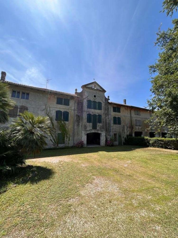 Villa plurilocale in vendita a Boscat