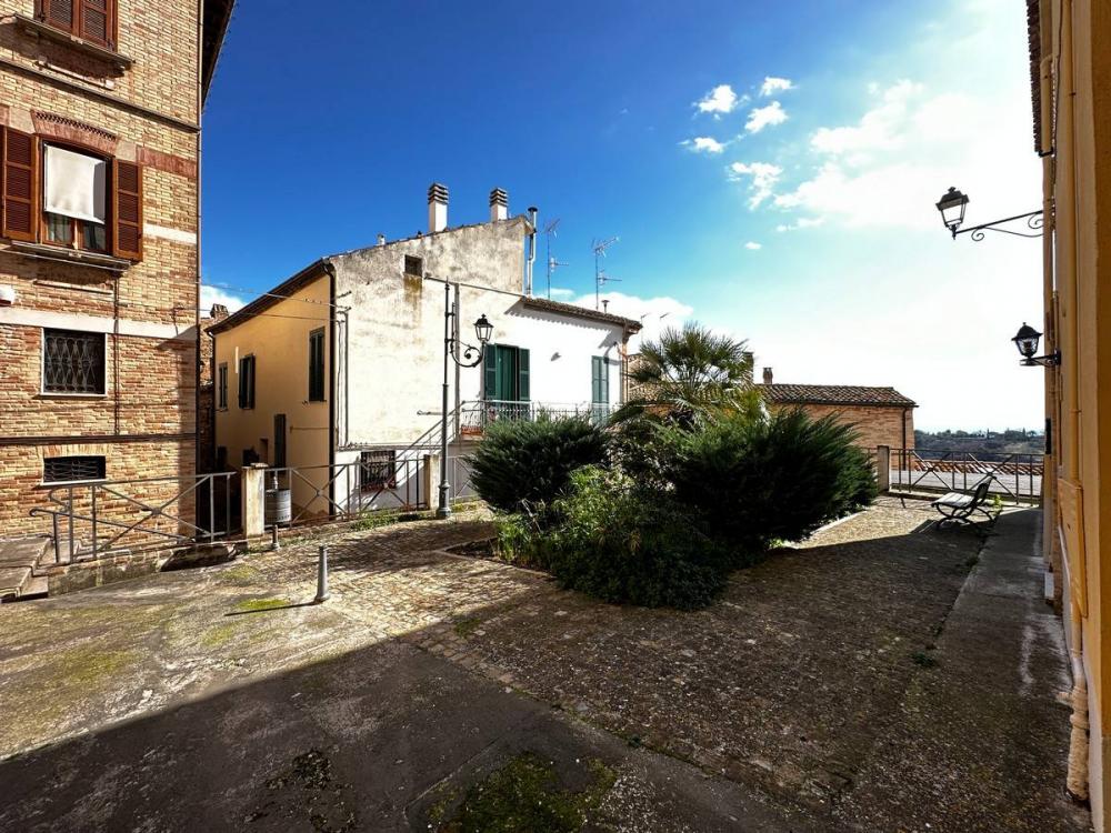 Appartamento trilocale in vendita a Campofilone