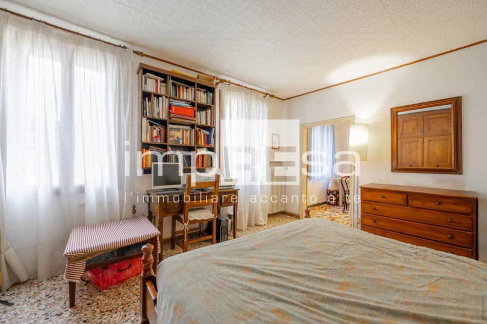 Appartamento plurilocale in vendita a Venezia