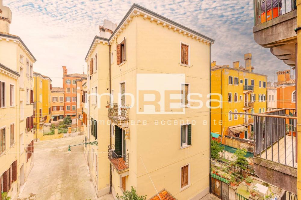 Appartamento trilocale in vendita a Treviso