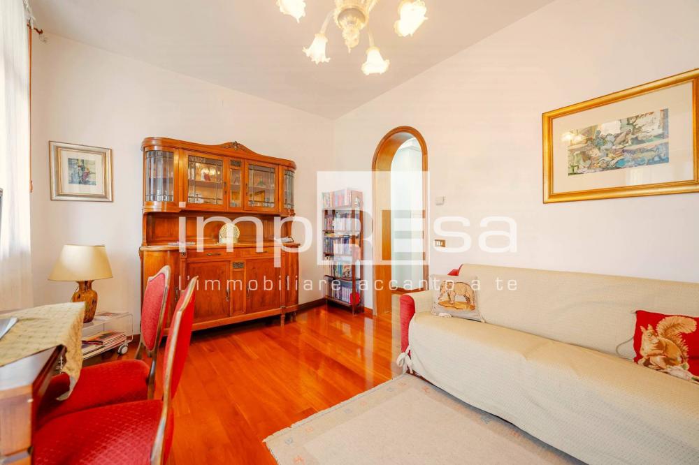 Appartamento trilocale in vendita a Treviso