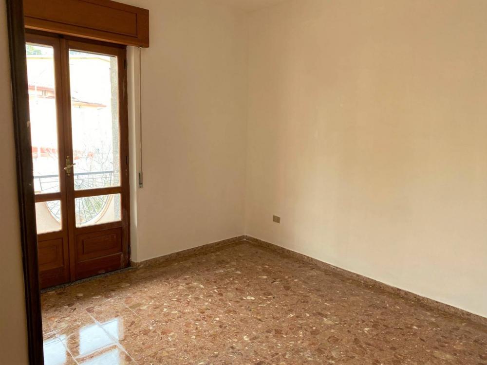 Appartamento quadrilocale in affitto a Catanzaro