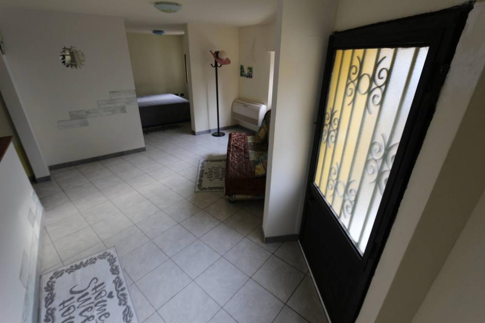 Appartamento bilocale in vendita a Santo Stefano al Mare