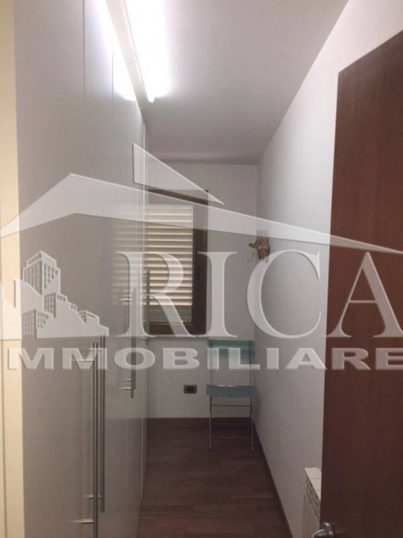 b9a34e4371de8b8075ea145ae3cc1602 - Appartamento plurilocale in vendita a Alcamo