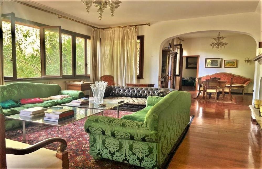 Villa plurilocale in vendita a ravenna
