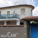 Villa plurilocale in vendita a staletti