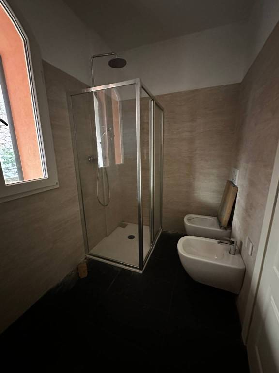 eeb9d42f71eaf7eab9d8377eed785ffb - Appartamento quadrilocale in vendita a Sanremo