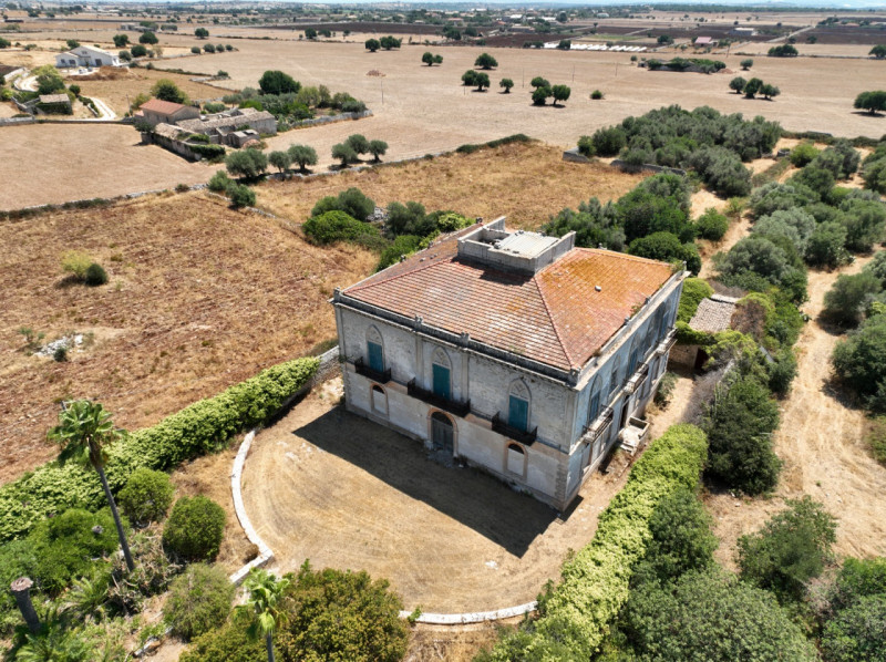 Villa plurilocale in vendita a modica