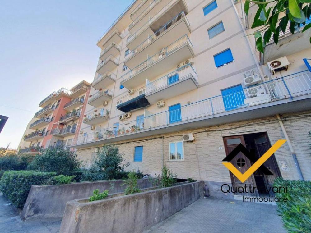 5f0868c77d01adefe2efc0b58badc49f - Appartamento quadrilocale in vendita a Catania