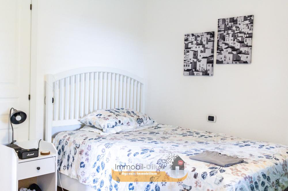 Camera da letto - Appartamento plurilocale in vendita a Giulianova