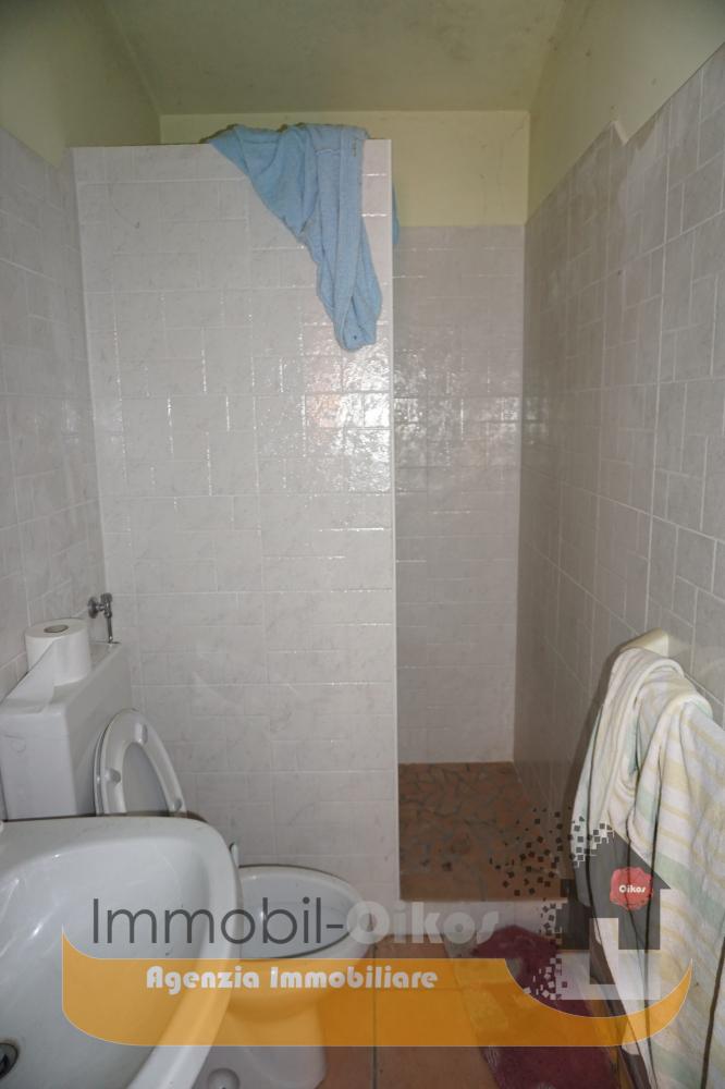 bagno con doccia dependance - Appartamento plurilocale in vendita a Giulianova
