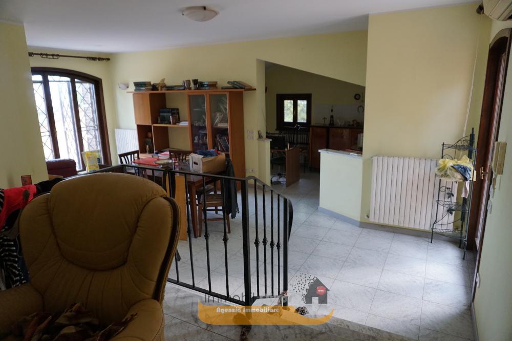 Salottino - Appartamento plurilocale in vendita a Giulianova