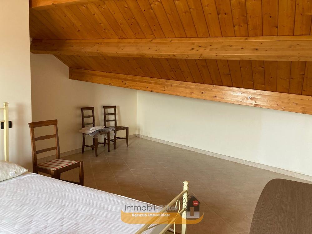 Camera matrimoniale - Villa indipendente quadrilocale in vendita a Roseto degli Abruzzi
