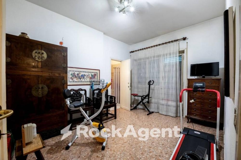 94da8a91328acfa9edee250d156ec7d8 - Appartamento plurilocale in vendita a Roma