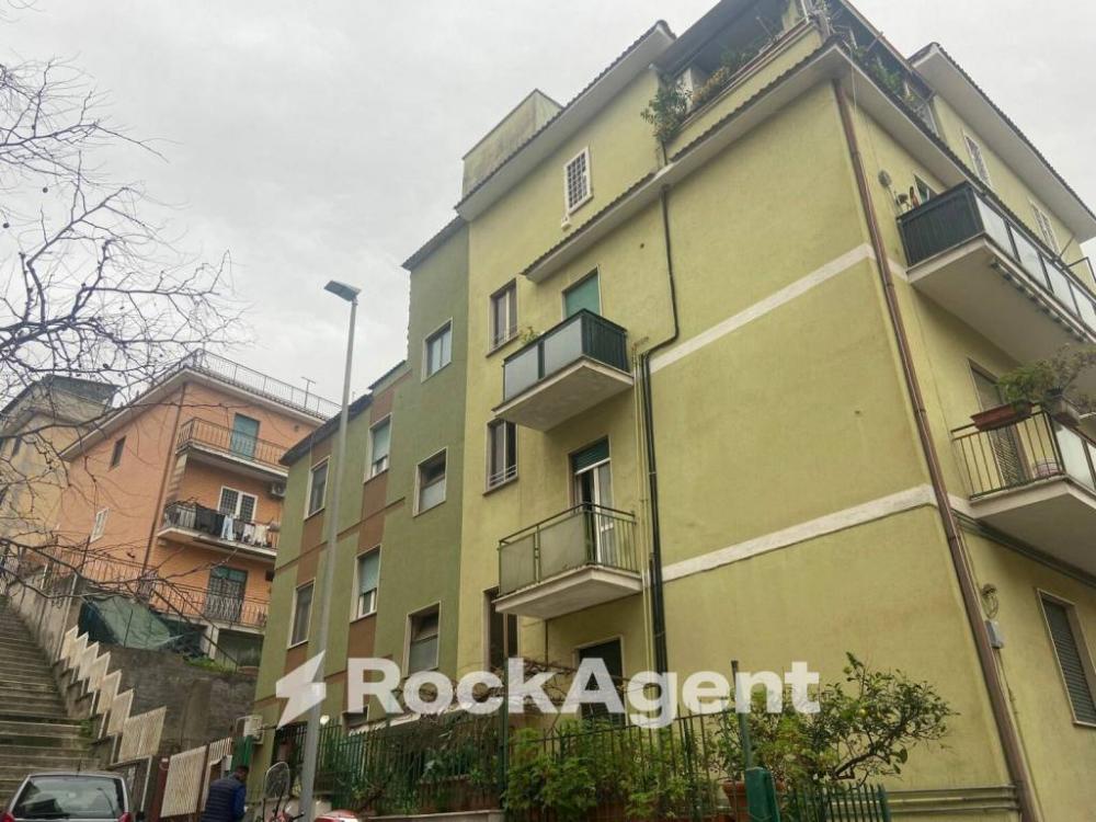 1b43d96ef77564080acbcf432cefed0f - Appartamento trilocale in vendita a Roma