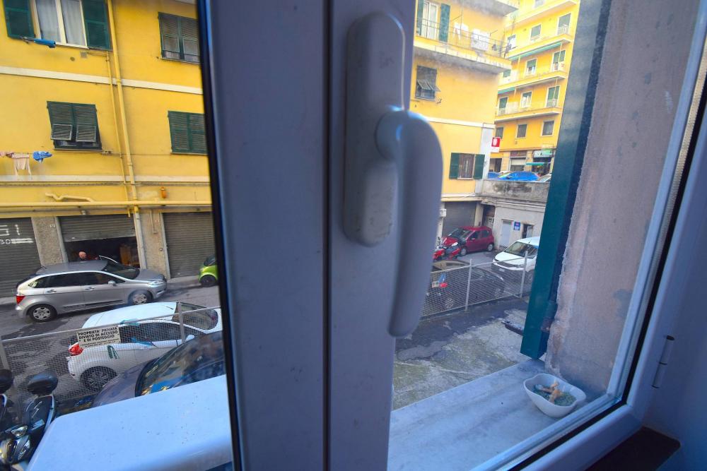 Appartamento quadrilocale in affitto a Genova