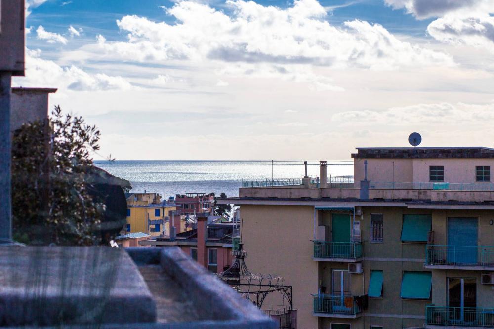 Appartamento plurilocale in vendita a Genova