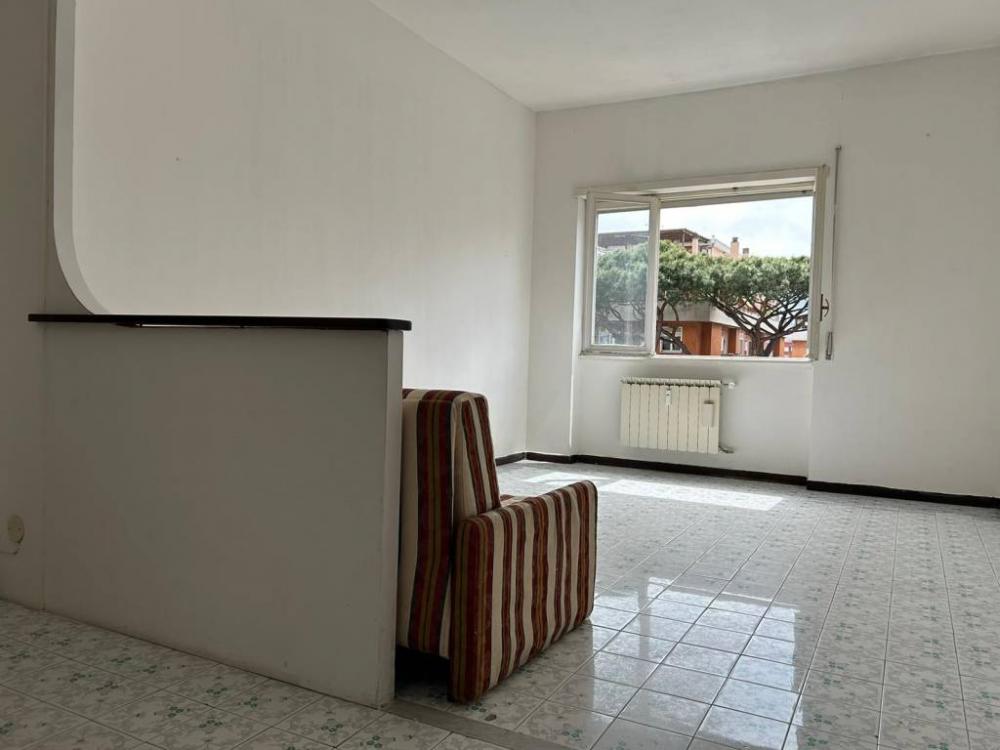 55dca51d84f9641b79a782020d3fc67c - Appartamento trilocale in vendita a Roma