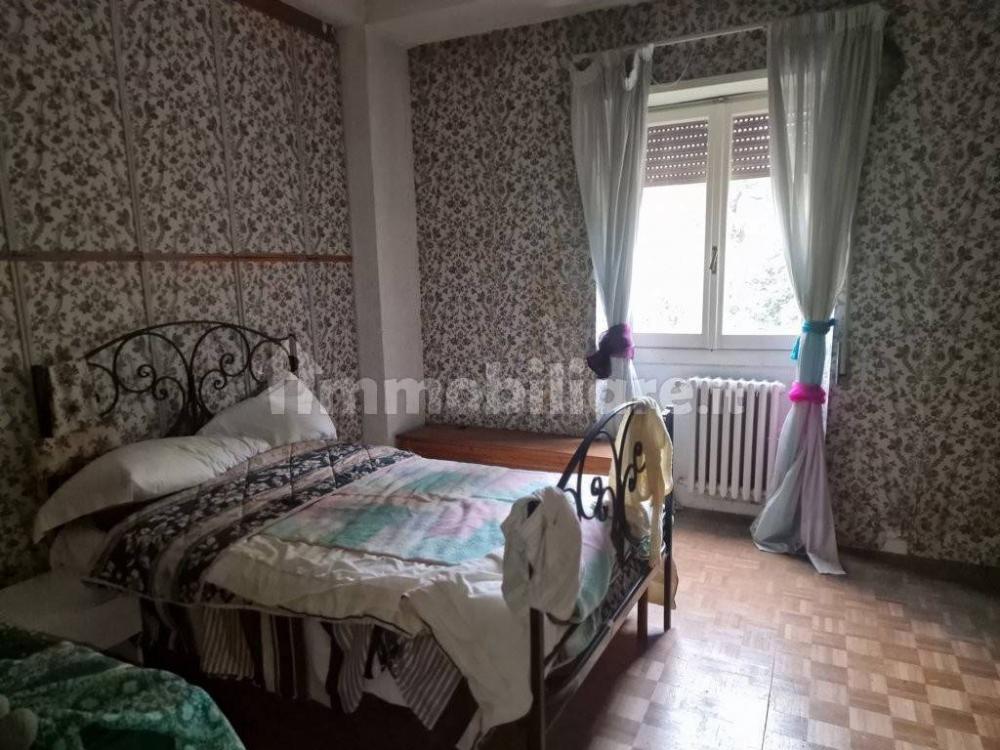 Appartamento plurilocale in vendita a roma