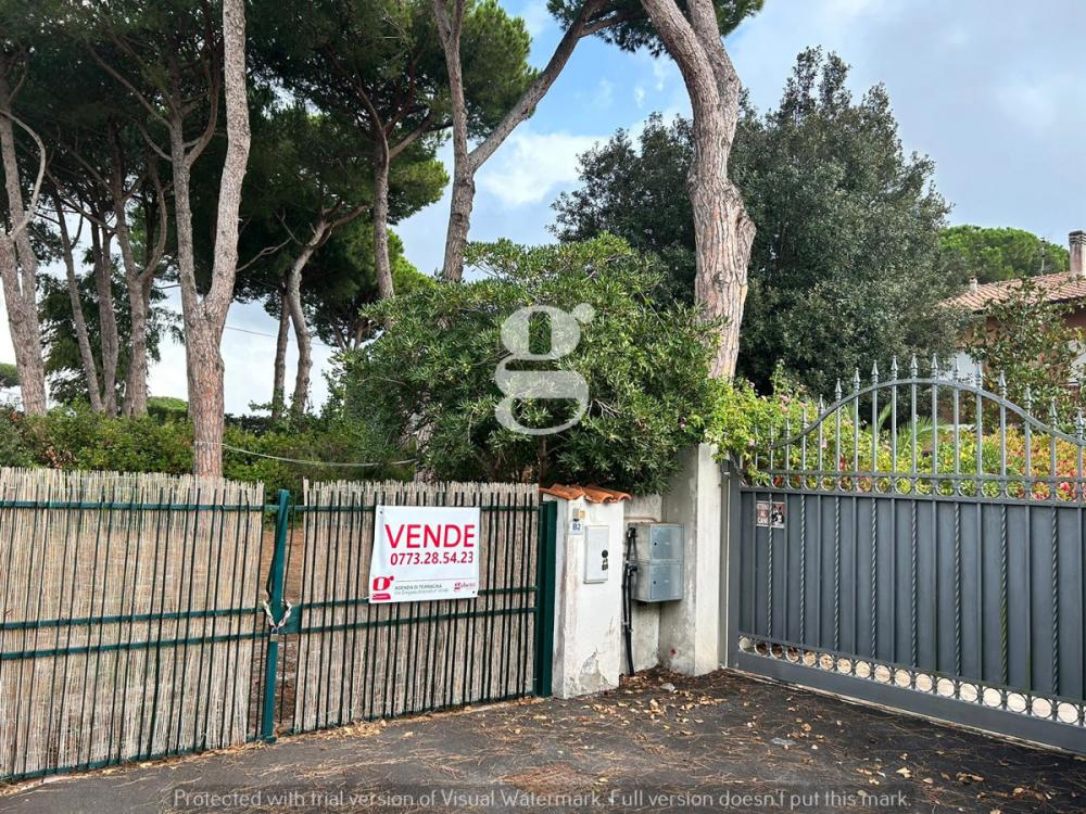 Villa plurilocale in vendita a terracina