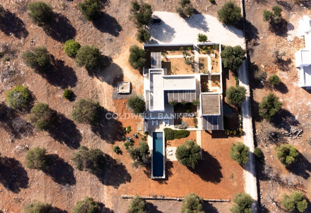 Villa indipendente plurilocale in vendita a Carovigno