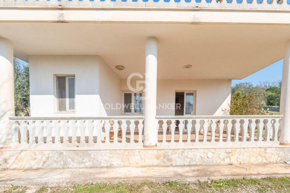Villa indipendente plurilocale in vendita a Ostuni