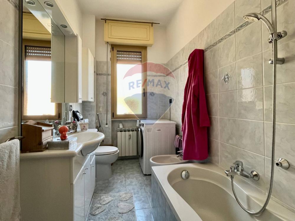 Appartamento quadrilocale in vendita a Pietra Ligure