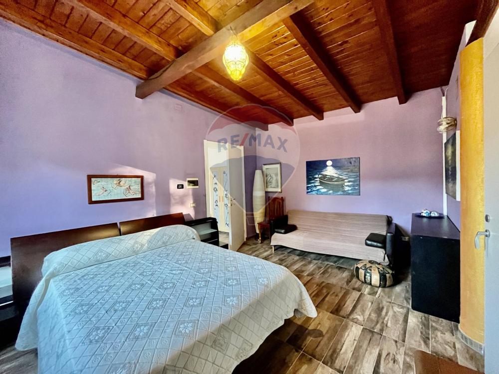 Casa trilocale in vendita a Andora