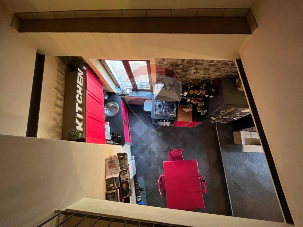 Casa plurilocale in vendita a Albenga