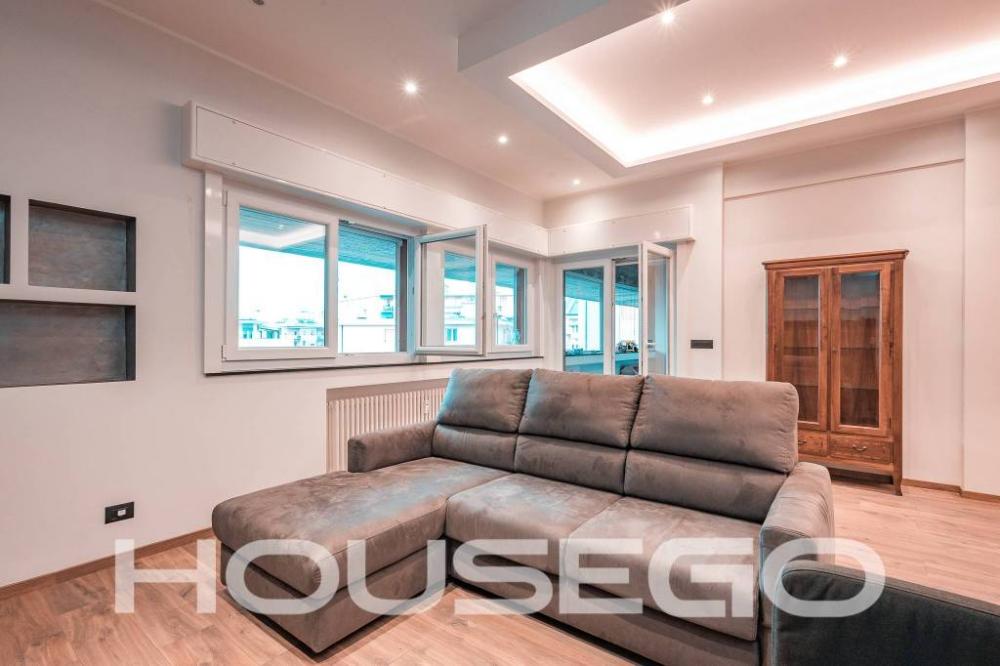3146672f6149525a22aba3c6dfda700b - Appartamento quadrilocale in vendita a Genova